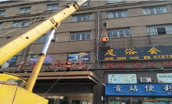 正阳安装较高的门店招牌有什么好的方法？