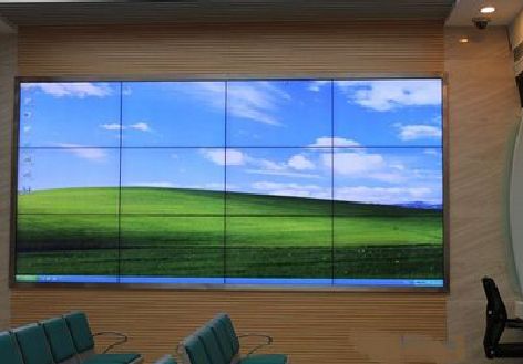 正阳液晶拼接屏的另类用法。